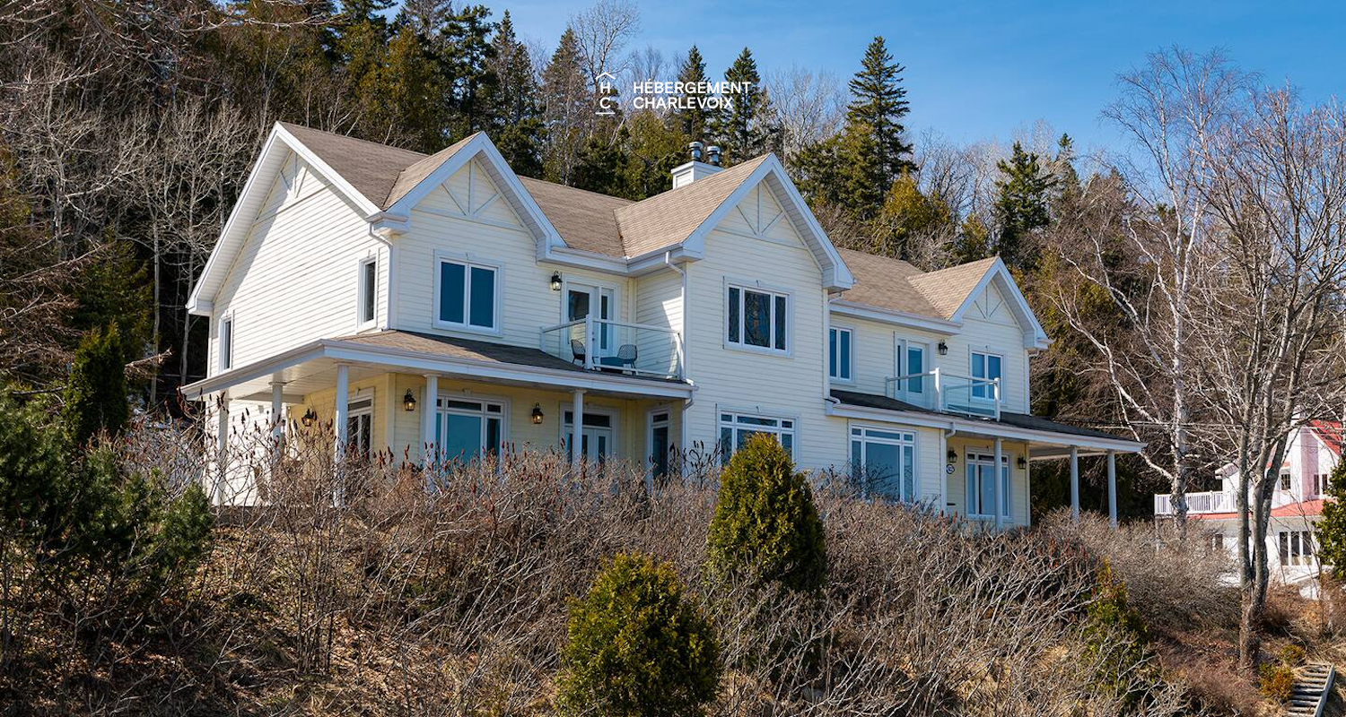 BRI-314 - Vue à couper le souffle sur le fleuve St-Laurent !